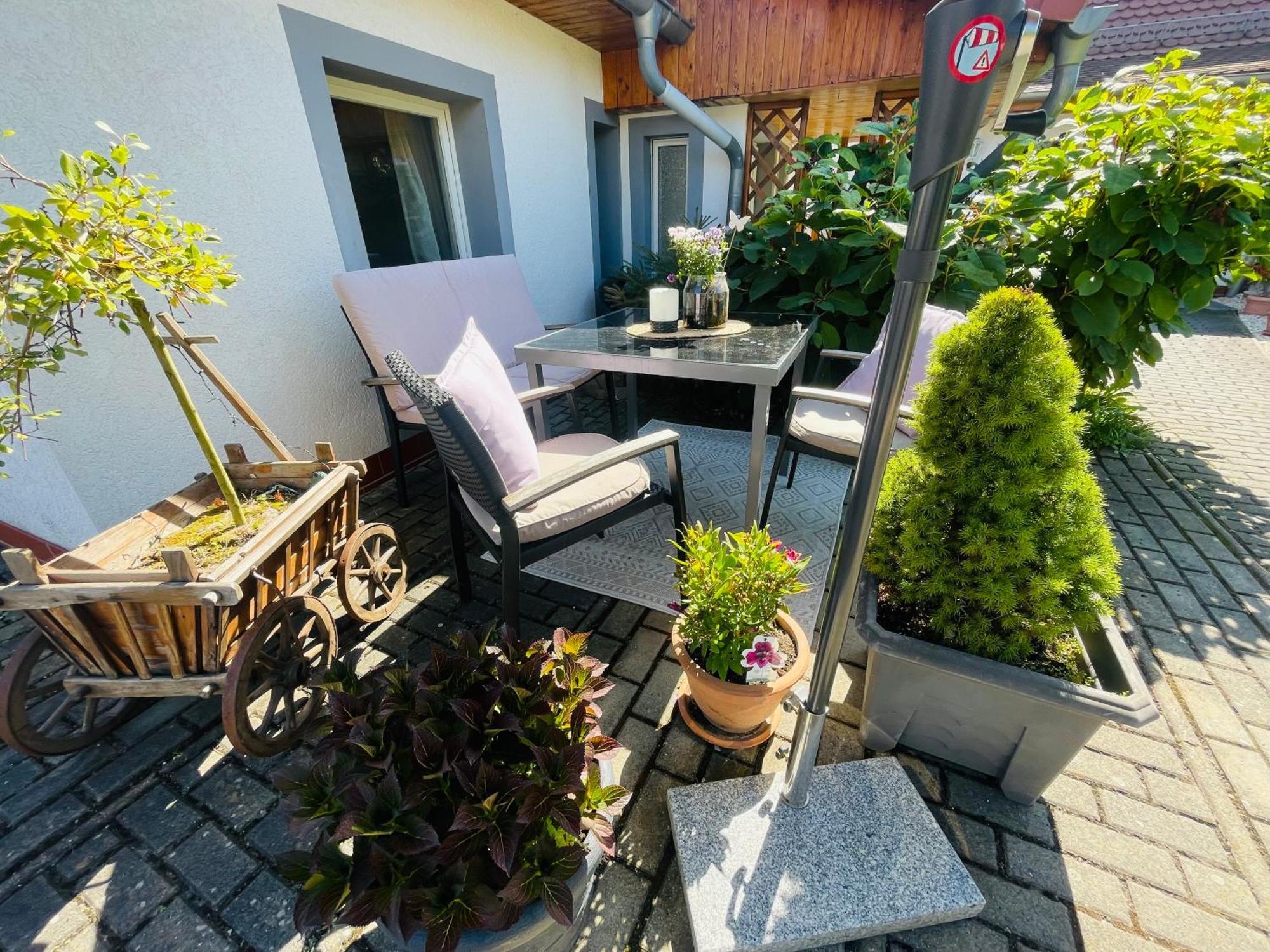Ferienhaus Neuseenland Grosszossen Luaran gambar